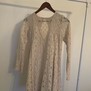 “Abercrombie” lace dress